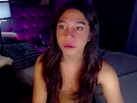 urultimate_savanna live sex cam