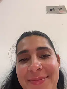 Meganmilk1 live sex cam