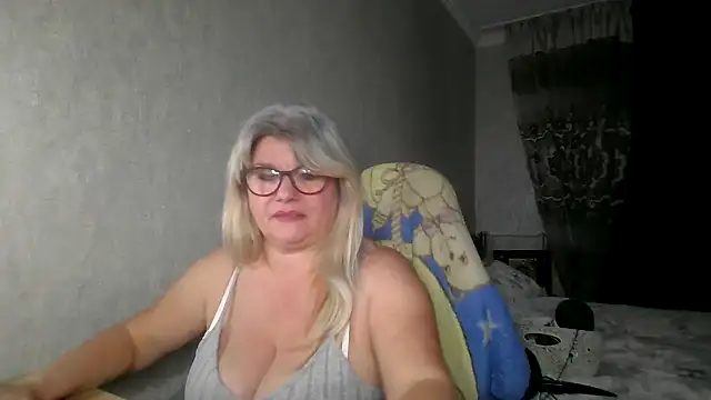 Diana_49 live sex cam