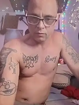 Buffshagswell live sex cam