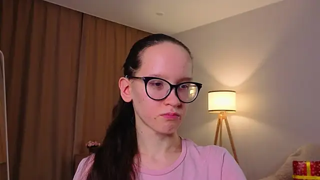 BettyBrowni live sex cam