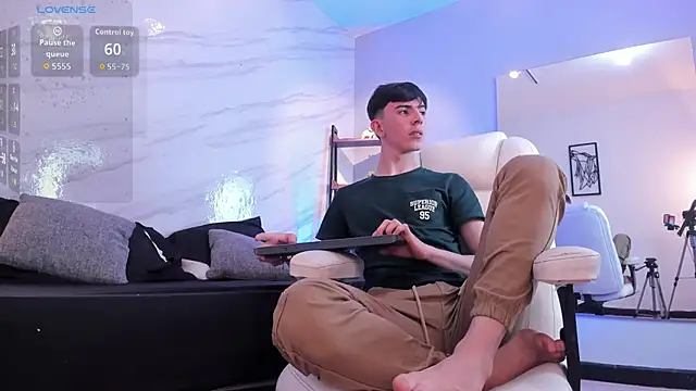 mathias_saenz live sex cam