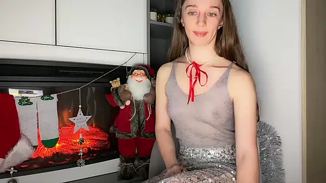 ShySchoolGirl live sex cam