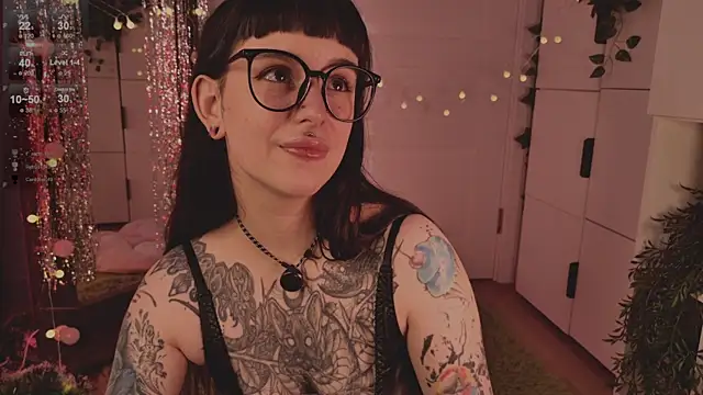 MichaellaMoon's cam snapshot