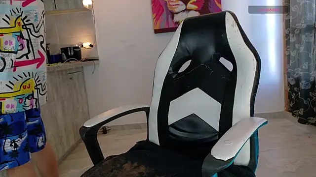 Ryannblue07 live sex cam