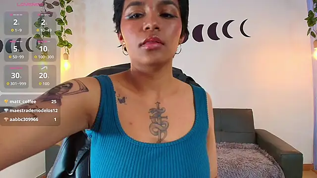AAfrodithaa live sex cam