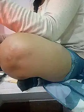 PG_girl_12th's cam snapshot