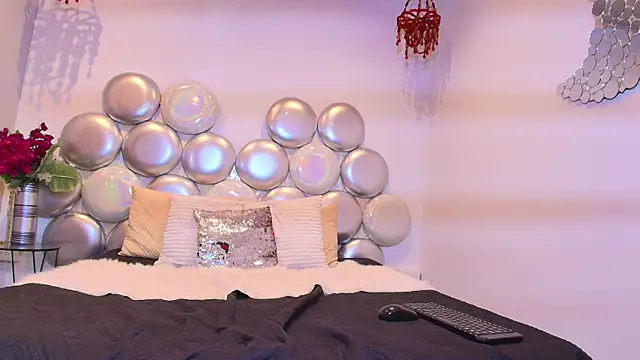 scarlett_venom_'s cam snapshot