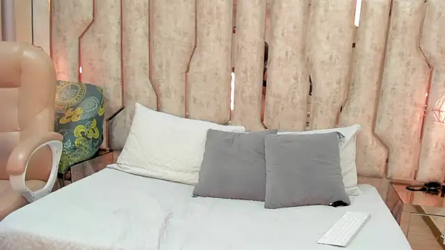 emily_greco's cam snapshot