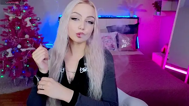 LinaLirian's cam snapshot