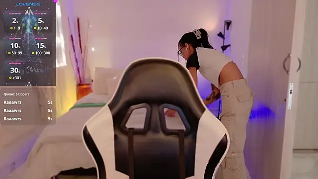 AnabelWolf live sex cam