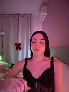 ShannonShanny live sex cam