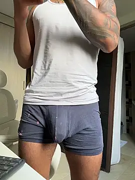 sendfer live sex cam