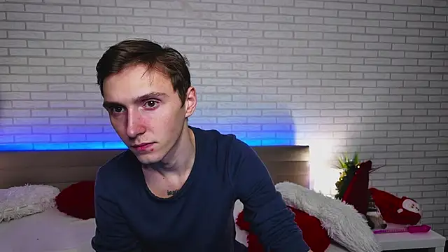 AlexxGreyy live sex cam