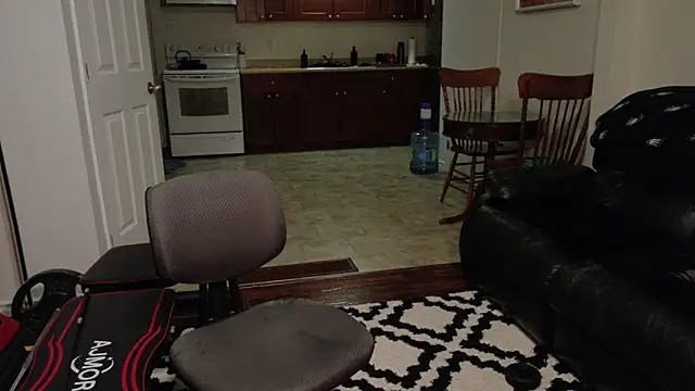 Thekodyy live sex cam