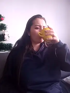 Luna_kitty live sex cam