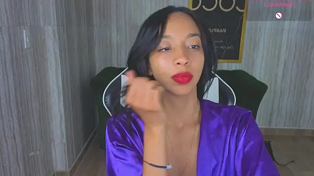 luna_meow_t's cam snapshot