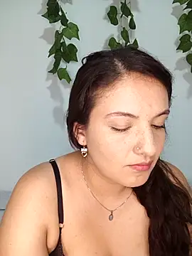 Evaa_Angelina's cam snapshot