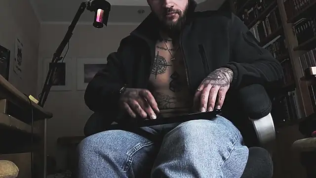 FindomJason live sex cam