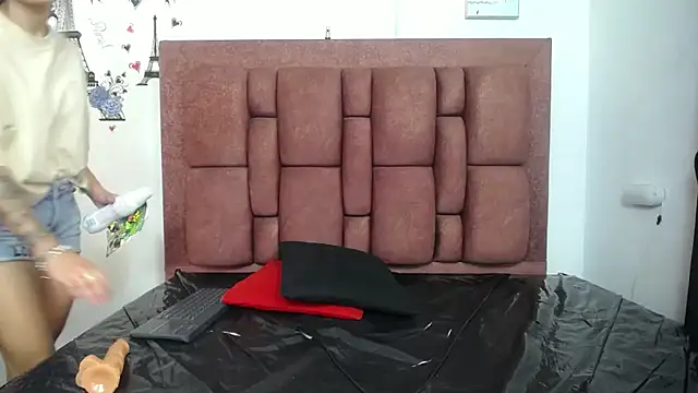 varascott live sex cam