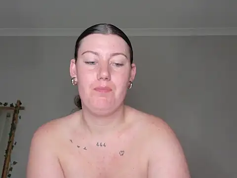 C1eopatra live sex cam