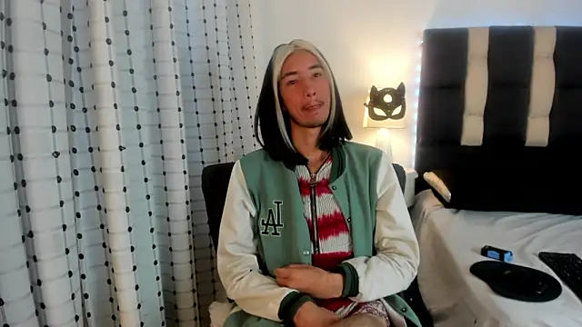 loverisu-coral live sex cam