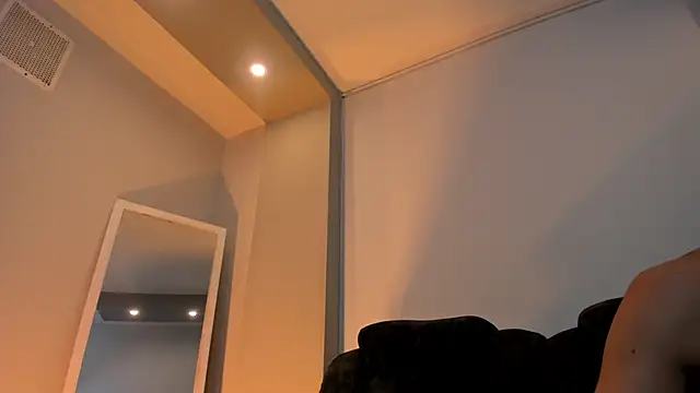 AnnieAndLeandro live sex cam