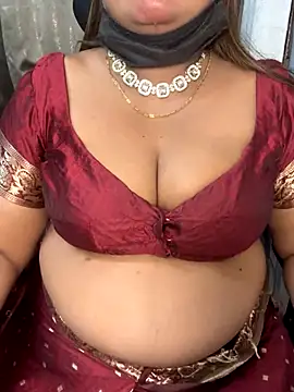 GEET-LOVE live sex cam