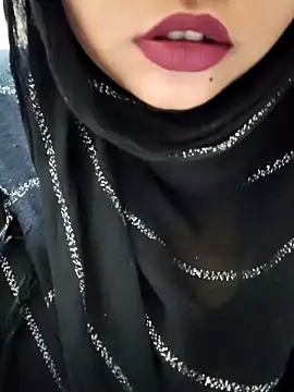 Indian-Nazia live sex cam