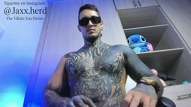 JAXXXONHERD live sex cam