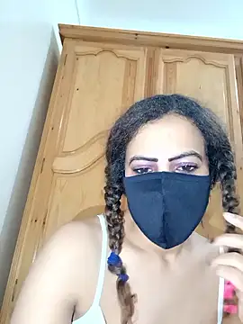 ghadiraa live sex cam