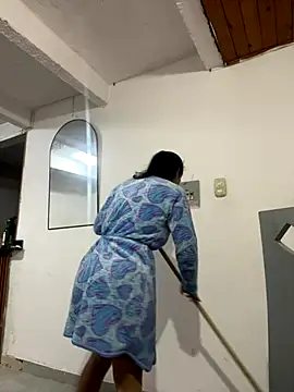 Meganmilk1 live sex cam