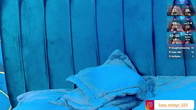 Lunamistyc live sex cam