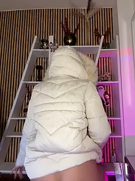 sofiah_'s cam snapshot