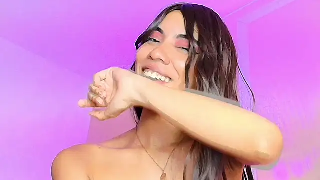 BellaHarpeer's cam snapshot