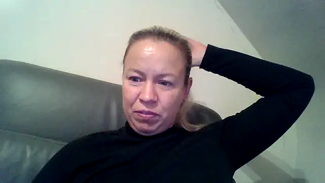 jennyblondeuk's cam snapshot