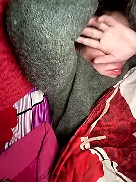 CoMay003's cam snapshot