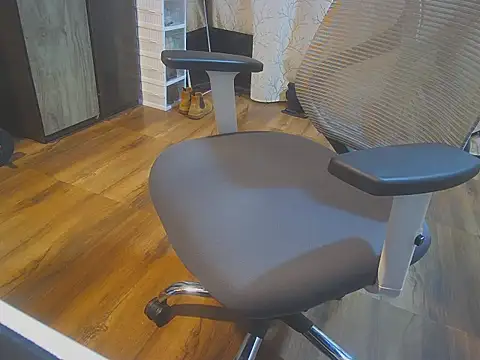 abcillian's cam snapshot