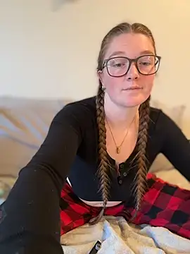 PussiesnCream_'s cam snapshot