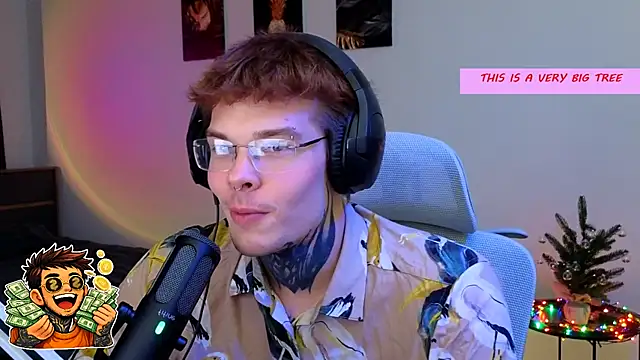 DENIS_HERE's cam snapshot