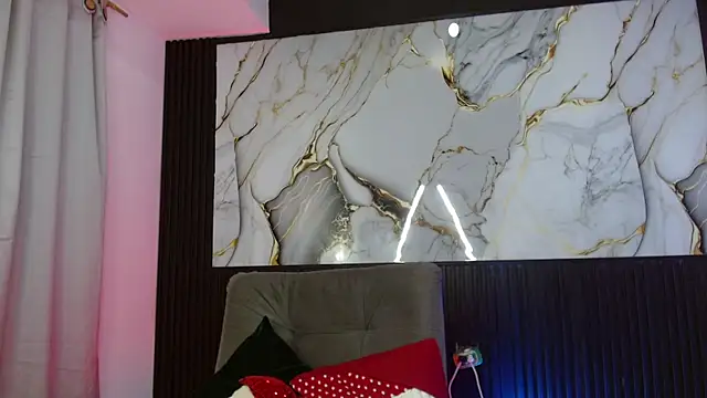 robert_poison1's cam snapshot