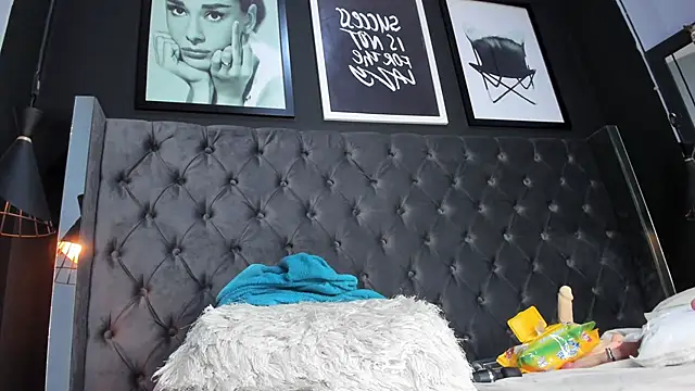 Melissa_23_'s cam snapshot