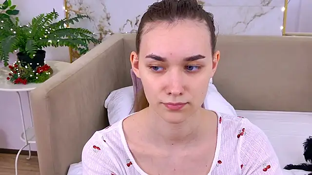 AmadaReine's cam snapshot