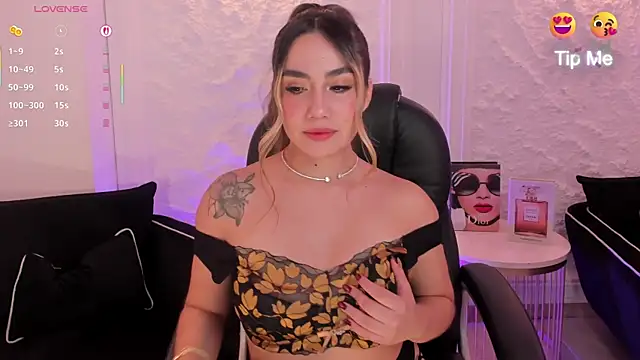 AnnieMonroe1's cam snapshot