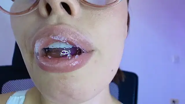 lisbet21x live sex cam