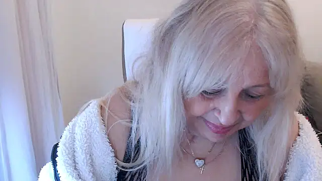 SusiLifeXXX's cam snapshot