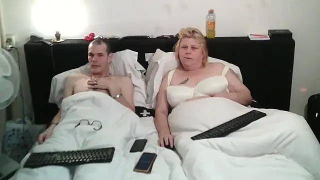 Sylviastar46's cam snapshot