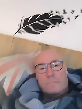 bogland33's cam snapshot