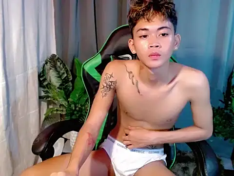 AsianCuteGuy21's cam snapshot