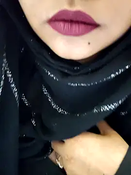 Indian-Nazia live sex cam